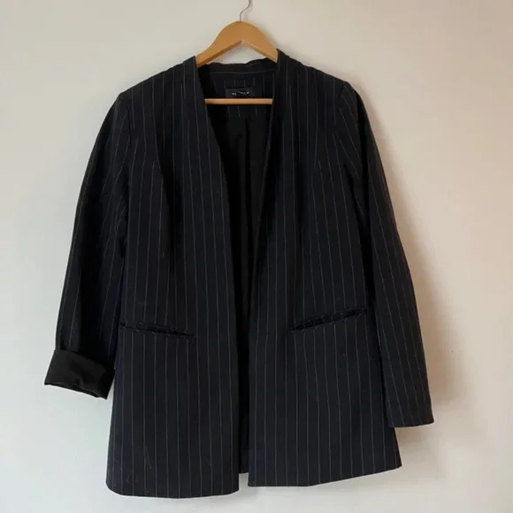 Suit jacket - Picture 1 of 3